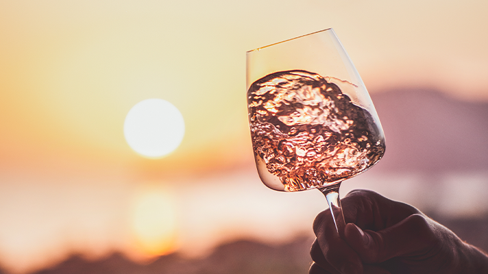 What makes official Rose Weather?